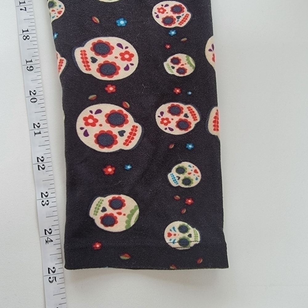 LuLaRoe☆ Sugar Skull Leggings EUC - Picture 4 of 6